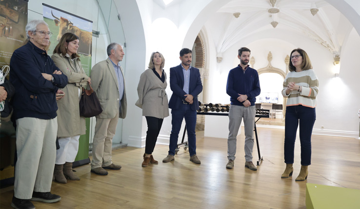 Casa de Burgos recebeu a exposição “Alcáçovas – O Som da Tradi