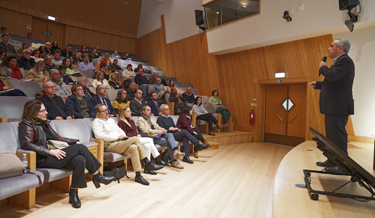 CCDR Alentejo reúne novos eleitos autárquicos para apresentar apoio 